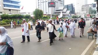 Aksi Bela Islam Jilid III, Demonstran Nekat Bawa Anak Kecil