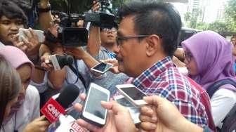 Djarot Berbincang Santai Dengan Pelaku Penghadang Kampanyenya