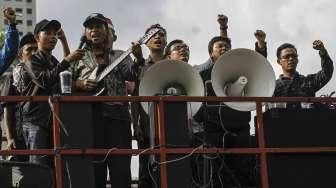 Tuntut Pembebasan Aktivis Rakyat