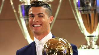 Menangi Ballon d'Or, Ronaldo Dapat Kejutan Ini dari Madrid