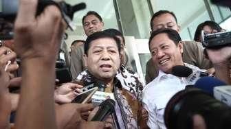 Jadi Tersangka KPK, Setya Novanto Tetap Pimpin Rapat Golkar