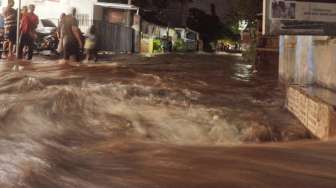 Update Banjir Bandang Sukabumi: Tiga Warga yang Terseret Air Masih Dicari