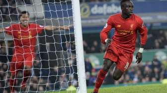 Gol Mane di Akhir Laga Bawa Liverpool Menangi "Derby Merseyside"