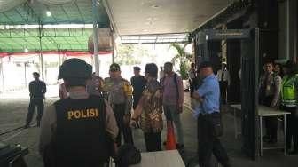 Pengamanan Gereja Tempat Ahok Beribadah Natal Dibagi 3 Ring