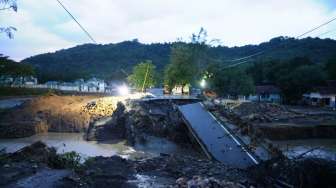 Pemerintah Perbaiki Jembatan Kodo 1 yang Putus Akibat Banjir