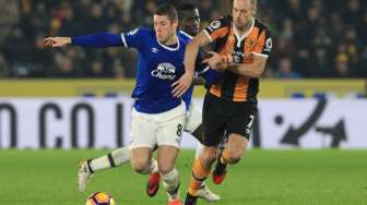 Hull Paksa Everton Berbagi Poin di KCOM Stadium