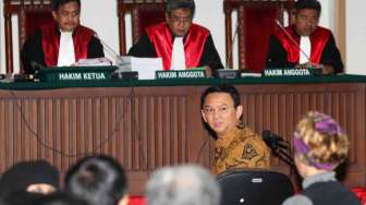 Wartawan Diminta Berembuk Siapa yang Bisa Masuk Ruang Sidang Ahok