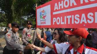 Pendemo Sidang Ahok Berkurang, Polisi Tetap Siagakan Ribuan Personel