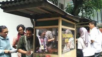 Cerita dari Istana Bogor, Jokowi Traktir Menteri Nasi Goreng