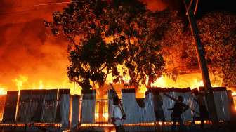 90 Rumah Terbakar di Mangga Dua