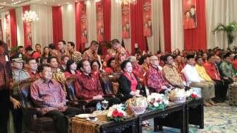 Jokowi Diminta Tak Takut, Mega Cerita Kader yang Digaplok Laskar