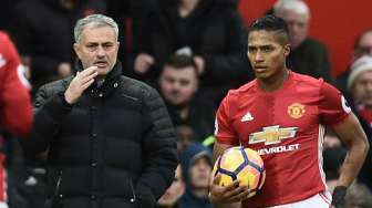 Nge-Like Komentar Miring Soal Mourinho, Kapten MU Minta Maaf