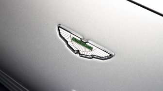 Aston Martin Kembangkan Sepeda Motor Edisi Terbatas
