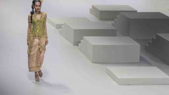 Indonesia Fashion Week 2017