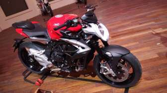 MV Agusta Brutale 800 Seharga Rp530 Juta Resmi Mengaspal