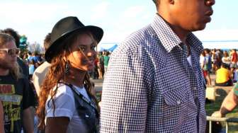 Terlibat Skandal , Jay-Z Stres Beyonce Hamil Bayi Kembar?