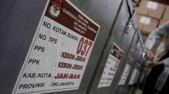 Mulai Terima Logistik Pemilu, 13.828  Bilik Suara Tiba di KPU Sleman