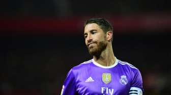 Sergio Ramos Pikirkan Ganti Nomor Punggung 93, Kenapa?