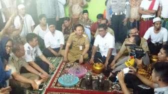 Janji Ahok di Makam Mbah Priok