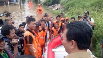 Sambil Jalani Sidang, Ahok Koordinasi Tangani Banjir