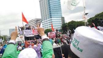 Rizieq Sampaikan Pesan Lewat Putranya di Depan DPR