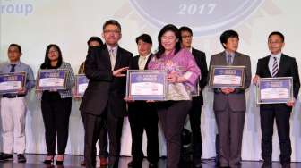 BCA Raih 7 Penghargaan pada Top Brand Award 2017