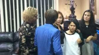 Evelyn Masih Tak Percaya Aming Gugat Cerai Dirinya