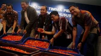 Rilis pengungkapan kasus penimbunan cabai di Bareskrim Polri, Jakarta, Jumat (3/3).