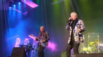 Bukan Cuma Lagu Goodbye, Ini Kejutan Konser Air Supply di Jakarta