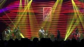 Iwan Fals Tutup Perhelatan Java Jazz 2017