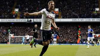 Cetak Dua Gol, Kane Pimpin Top Skor Liga Inggris