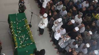 Bacaan Niat Sholat Jenazah Perempuan, Lengkap dengan Syarat, Doa dan Tata Cara Mengerjakannya