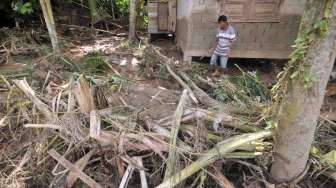 Pascabanjir bandang di Lubuk Tarok, Sijunjung, Sumatera Barat, Rabu (29/3).