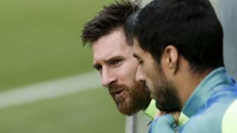 Xavi: "Barcelona Butuh Messi"
