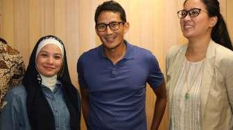 Fransiska Protes Polisi Tunda Pemeriksaan Sandiaga Uno