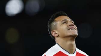 Sanchez Absen karena Sakit, Wenger Tak Percaya?