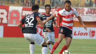 Madura United Tekuk Bali United, Odemwingie Cetak Gol