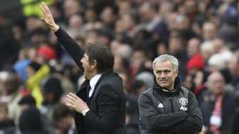 Mourinho Pertanyakan Keputusan Tottenham Pecat Nuno dan Tunjuk Conte