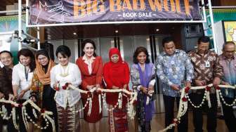 Mensos Khofifah Buka Pameran Buku The Big Bad Wolf Book Sale 2017