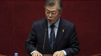 Presiden Korea Selatan dan Pejabat Tinggi Sumbangkan Gaji demi Lawan Corona