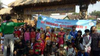 Ratusan Kartini Cilik Kunjungi Kampung Budaya Polowijen