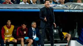 Atletico Dihantam Madrid 3-0, Simeone Belum Menyerah