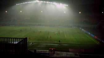 Hujan Deras, Laga PS TNI vs Persiba Dihentikan