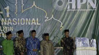 Presiden Joko Widodo membuka Mukernas dan Holaqah Ekonomi Nasional HPN di Pondok Pesantren As-Tsaqafah, Jakarta, Jumat (5/5).