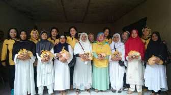 Istri Para Politisi Golkar Gelar Bakti Sosial di Sukabumi