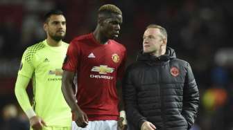 Wayne Rooney Tegaskan Bertahan di Old Trafford