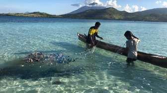 Manjakan Mata dengan Eksotisme Pulau Adonara di Flores Timur