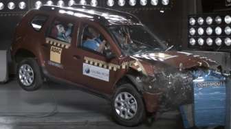 Uji Tabrakan, Renault Duster Rakitan India Dapat Rating Nol