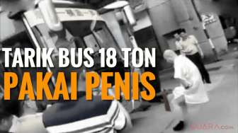 Gokil! Ahli Kung Fu Tarik Bus 18 Ton Pakai Penis