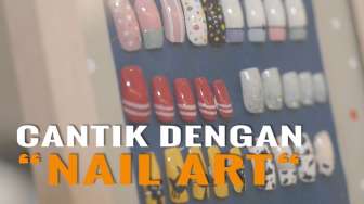 "Nail Art" Bikin Kuku Anda Cantik!